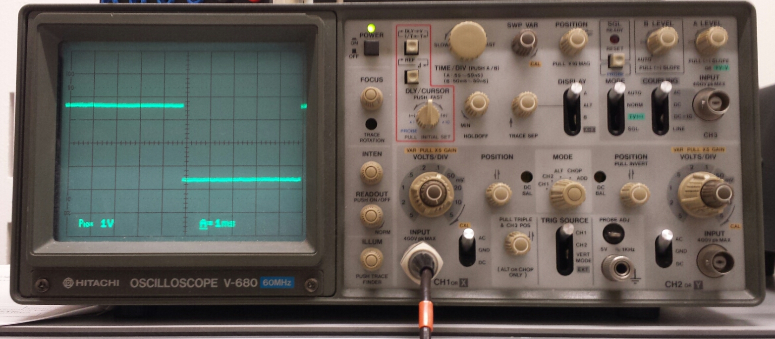 Oscilloscope shows the long sought after block pattern.